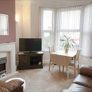 Richmond Luxury Flat Fabulous Location Southend-on-Sea